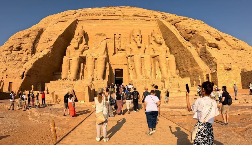 What to Wear in Egypt: A Respectful, Practical Guide