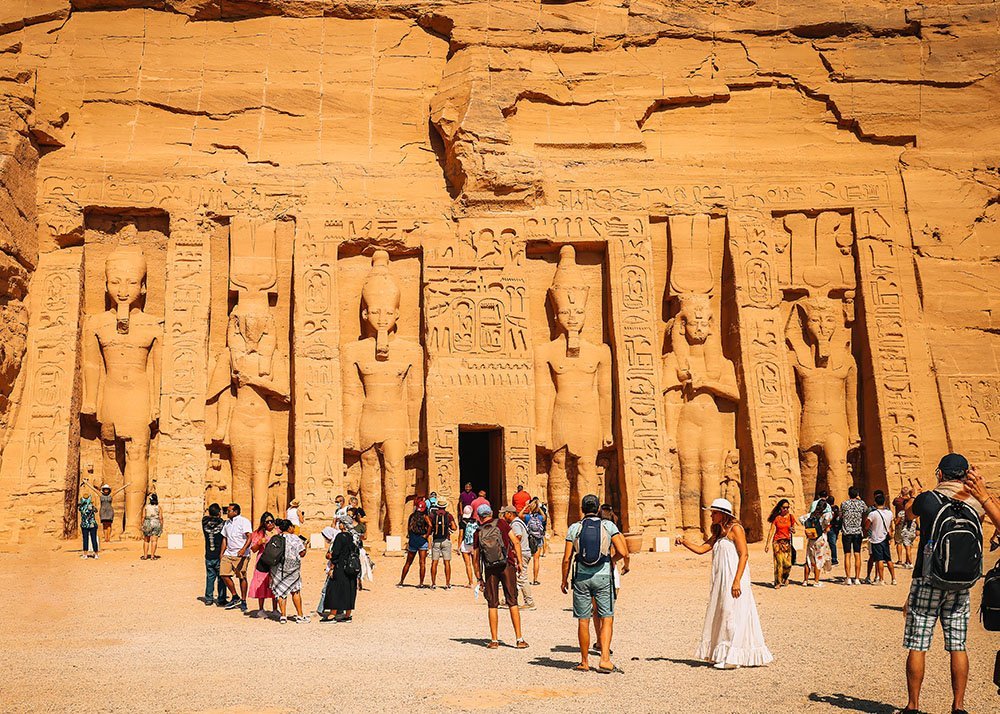 Abu Simbel Early-Morning Tour from Aswan